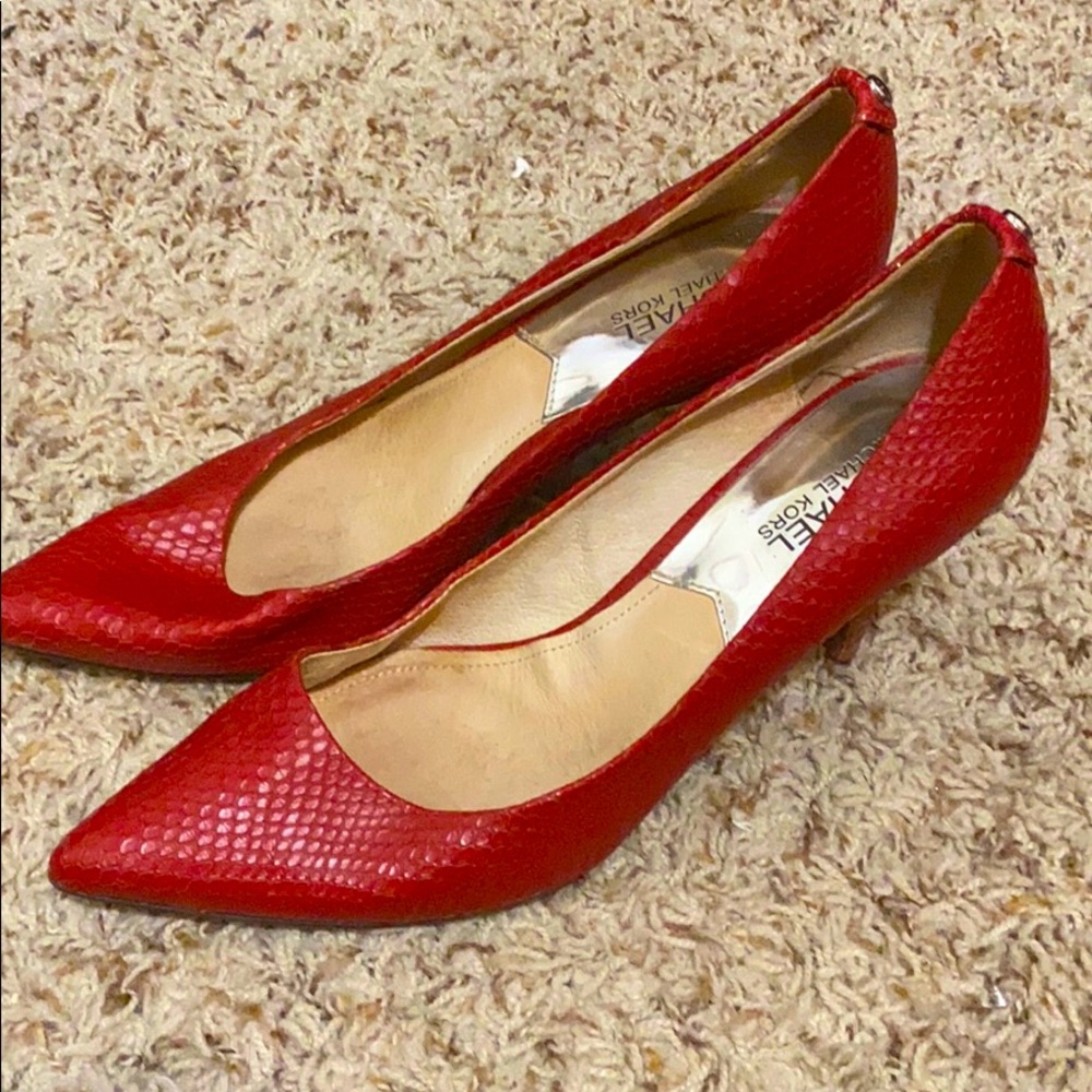 MK Pumps